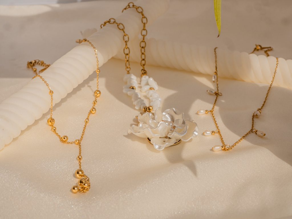AURORE BIJOUX REUNION BRACELET CHAINE BOUCLES ACIER INOXYDABLES (52)